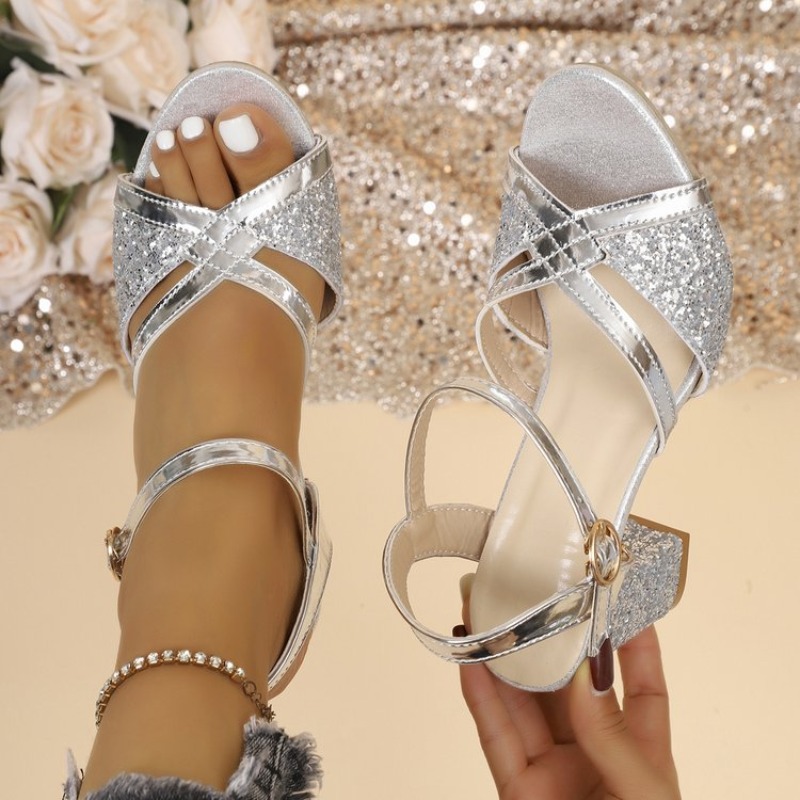 รองเท้าส้นบล็อกแบบเปิดนิ้วเท้า - Ankle Strap Attachment บทวิจารณ์และราคา