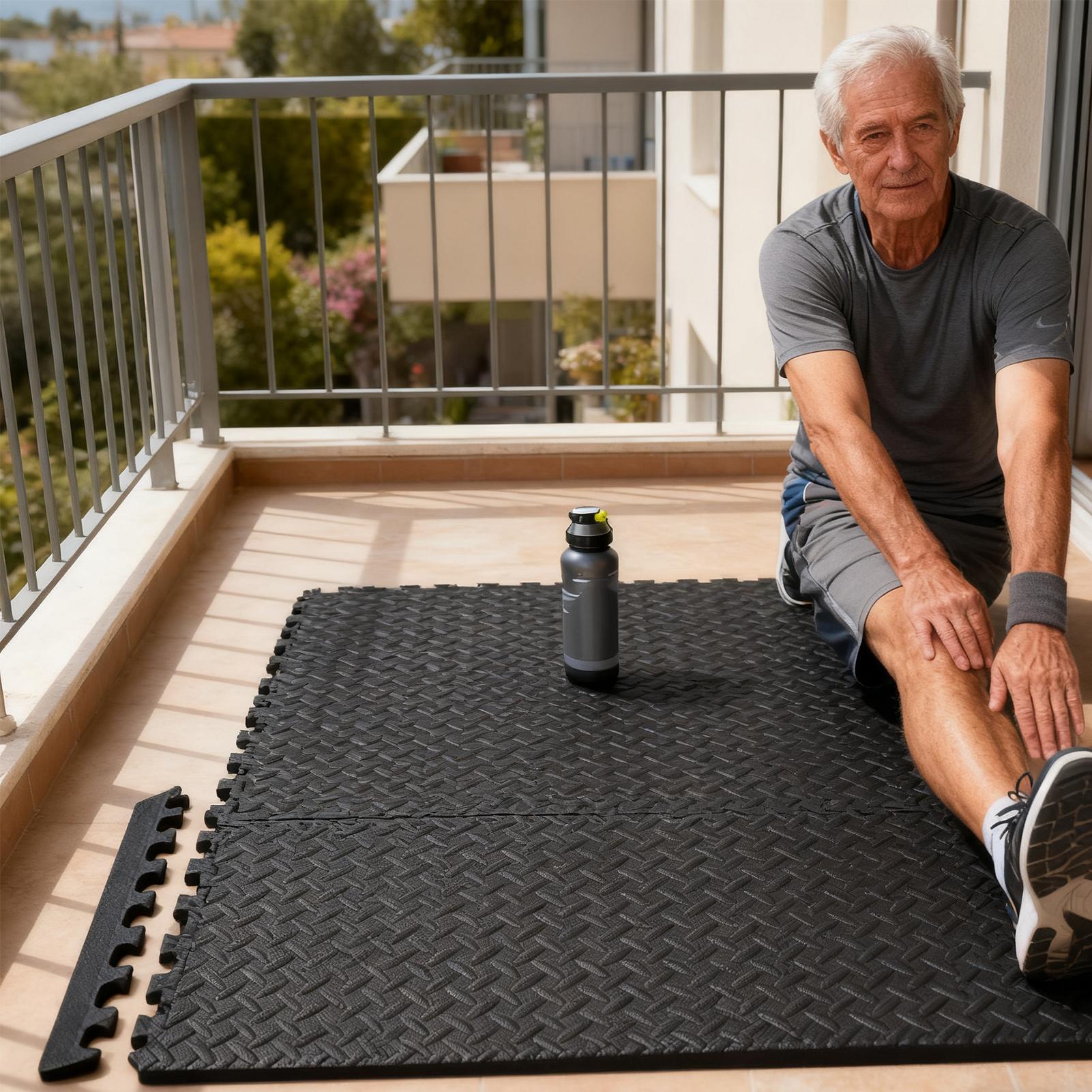 แผ่นรองพื้นยิมแบบต่อกันได้ แผ่ - Home Gym For Toddlers บทวิจารณ์และราคา